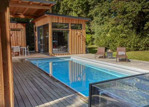 Plastic pools realisation