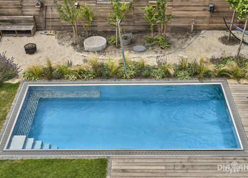 e8ee2eff912cf425074a5fee2e17028f