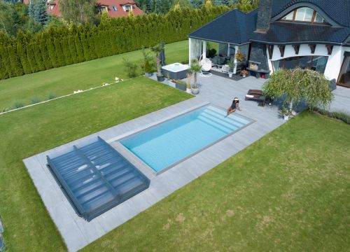 REALISATION: Exclusive Model with Premium Equipment - The Elite 22 Garden Overflow Pool for Demanding Customers